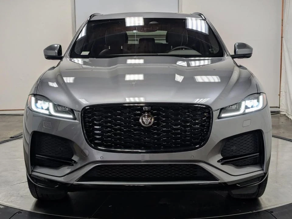 2021 Jaguar F-Pace - Image 2 of 19