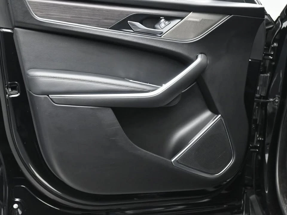 2021 Jaguar F-Pace - Image 9 of 20