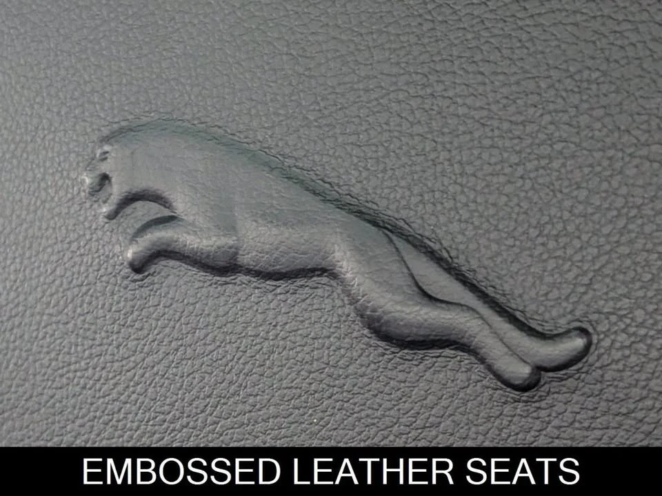 2021 Jaguar F-Pace - Image 16 of 19