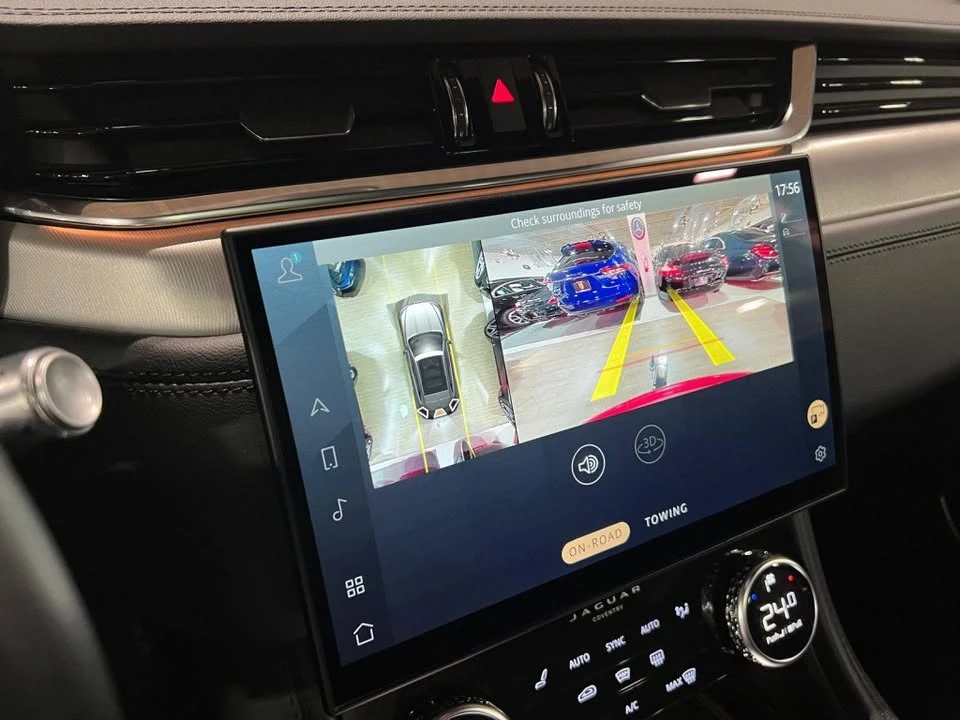 2021 Jaguar F-Pace - Image 16 of 18