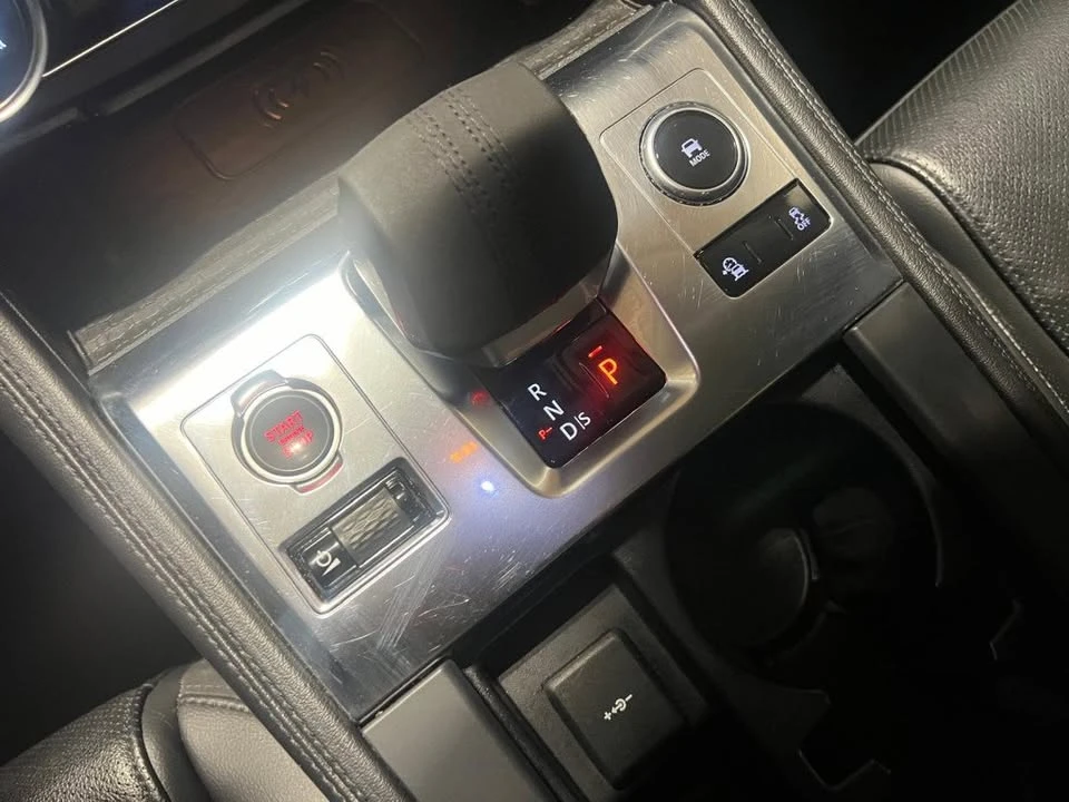 2021 Jaguar F-Pace - Image 17 of 17