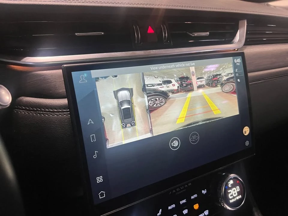 2021 Jaguar F-Pace - Image 16 of 17