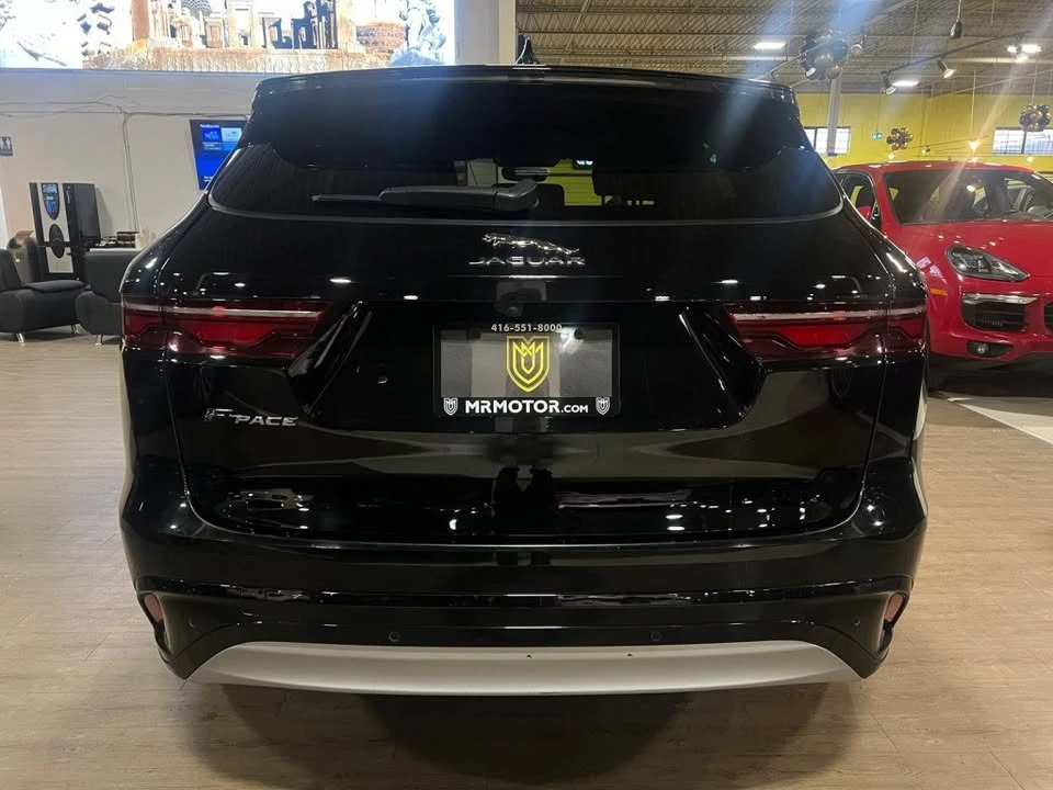 2021 Jaguar F-Pace - Image 4 of 17