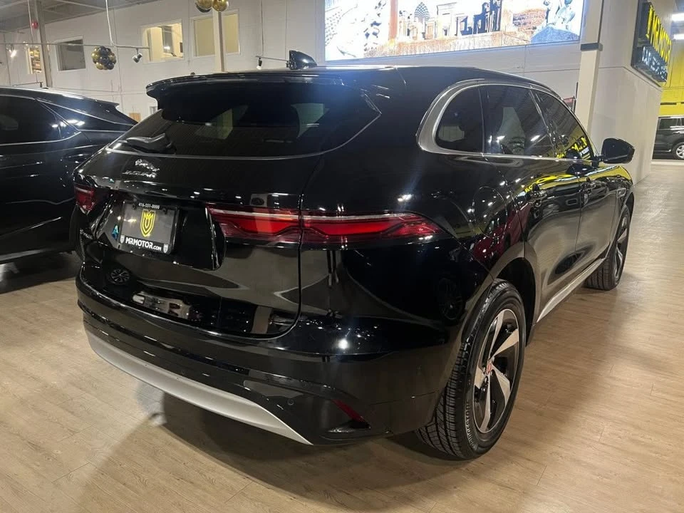 2021 Jaguar F-Pace - Image 3 of 17