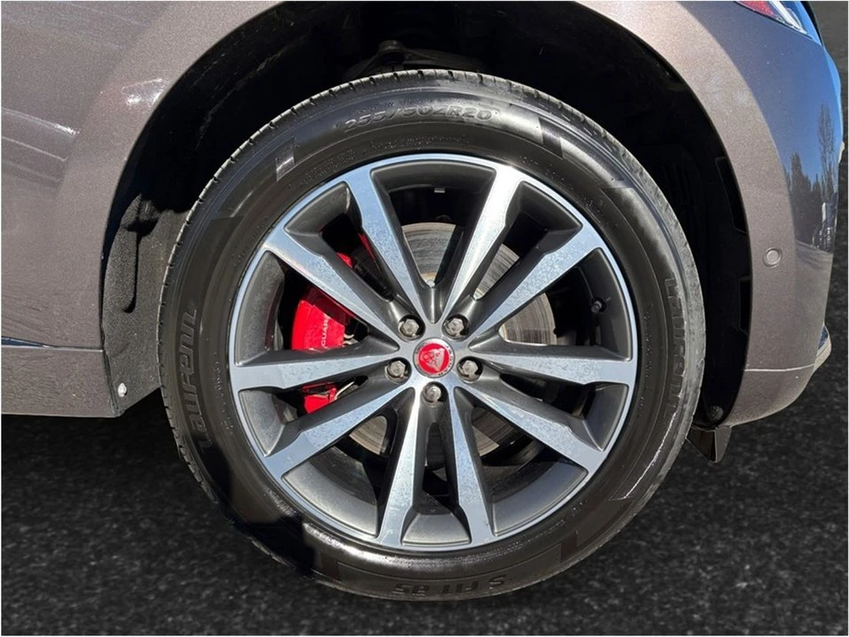 2021 Jaguar F-Pace - Image 12 of 19