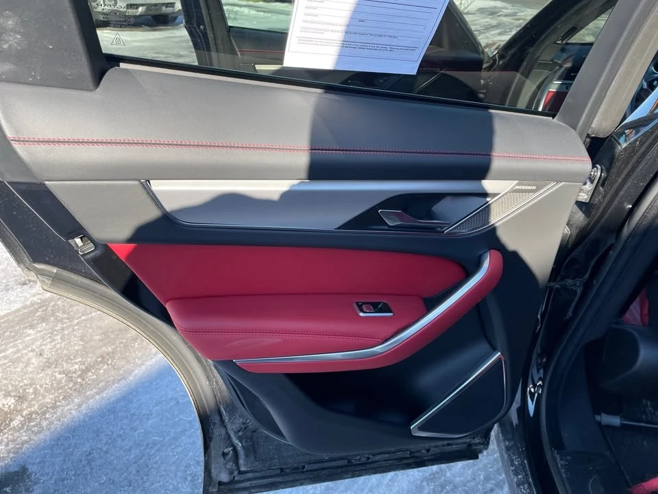 2021 Jaguar F-Pace - Image 13 of 20