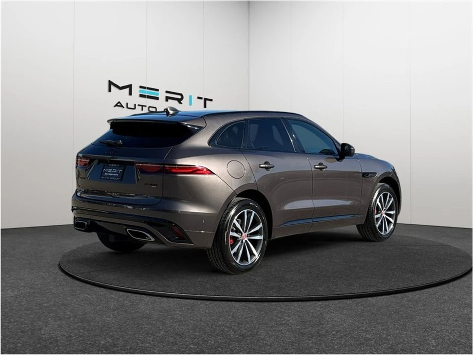 2021 Jaguar F-Pace - Image 9 of 19