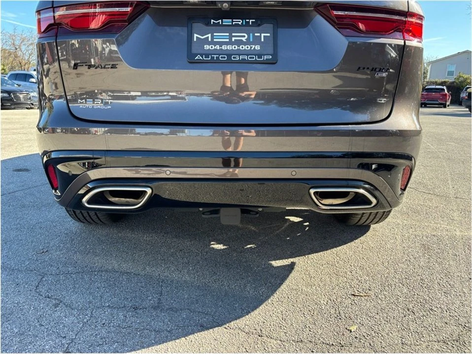 2021 Jaguar F-Pace - Image 17 of 19