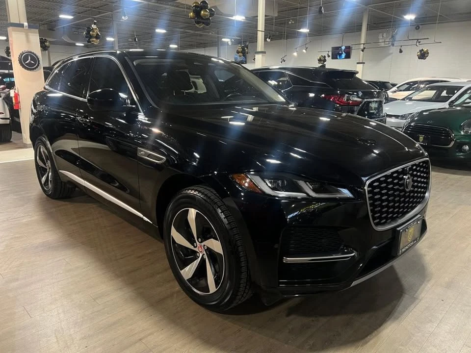 2021 Jaguar F-Pace - Image 2 of 17