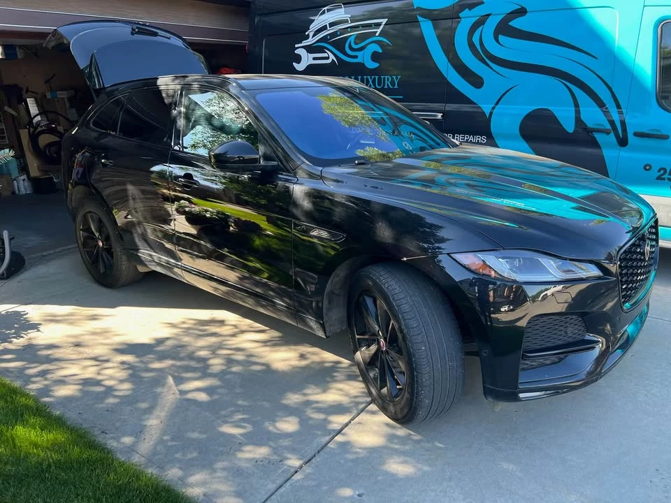 2021 Jaguar F-Pace - Image 2 of 5