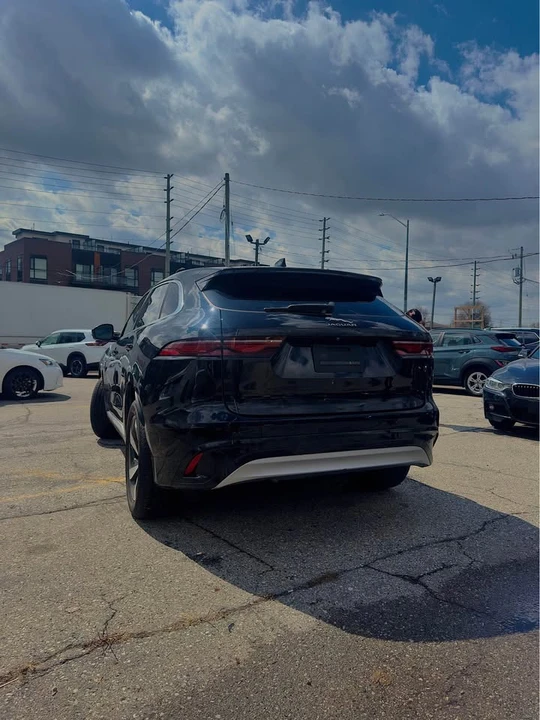 2021 Jaguar F-Pace - Image 4 of 9