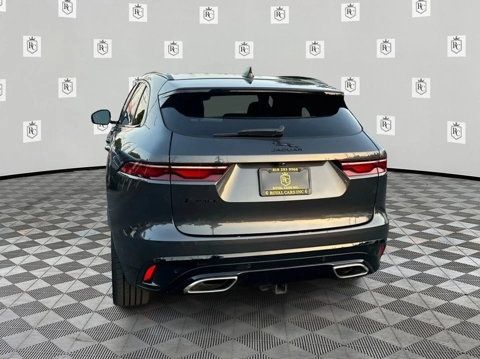 2021 Jaguar F-Pace - Image 7 of 20