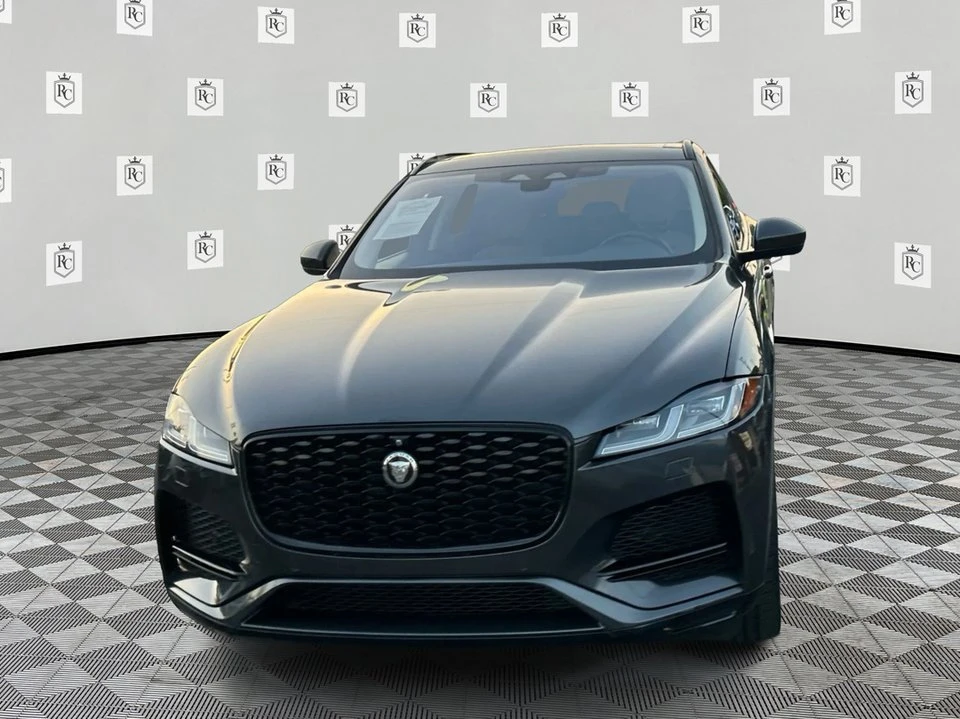2021 Jaguar F-Pace - Image 2 of 20
