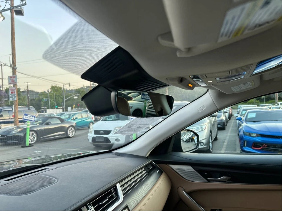 2021 Jaguar F-Pace - Image 18 of 20