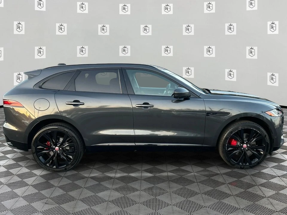 2021 Jaguar F-Pace - Image 4 of 20