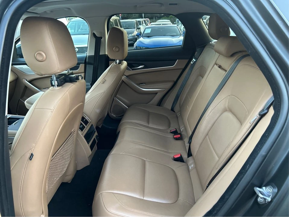 2021 Jaguar F-Pace - Image 10 of 20