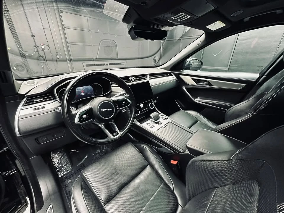 2021 Jaguar F-Pace - Image 11 of 18