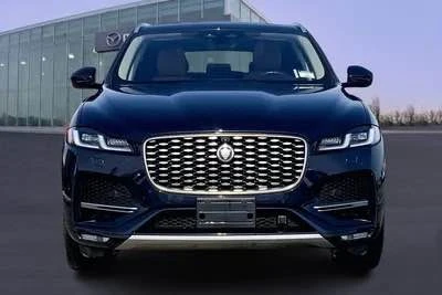 2021 Jaguar F-Pace - Image 2 of 12