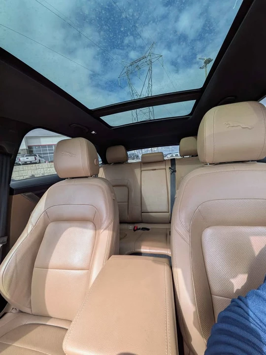 2021 Jaguar F-Pace - Image 6 of 7