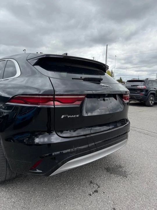 2021 Jaguar F-Pace - Image 3 of 11