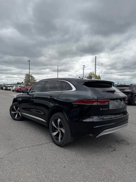 2021 Jaguar F-Pace - Image 6 of 11
