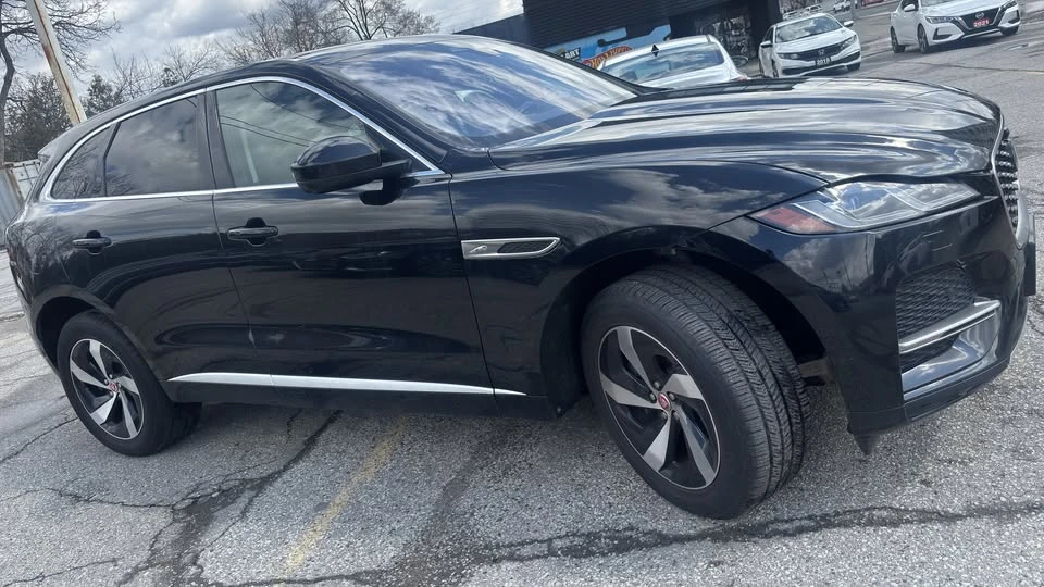 2021 Jaguar F-Pace - Image 2 of 6