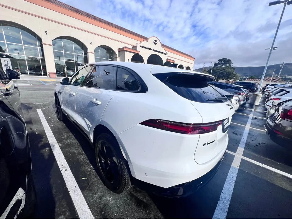2021 Jaguar F-Pace - Image 6 of 6