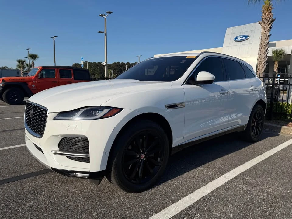 2021 Jaguar F-Pace - Image 2 of 5