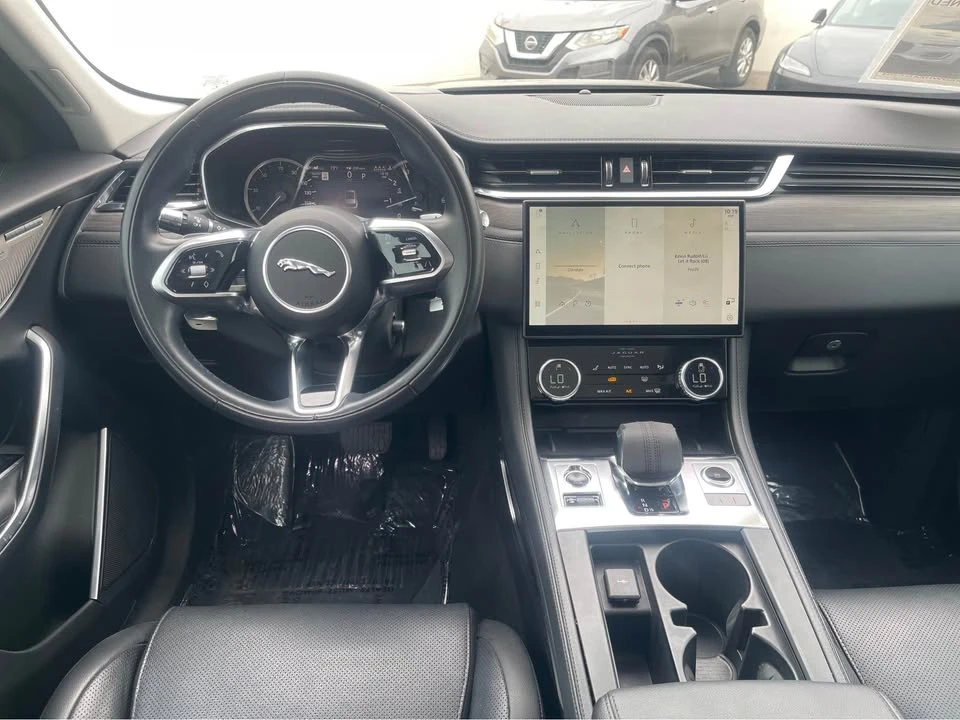 2021 Jaguar F-Pace - Image 12 of 13