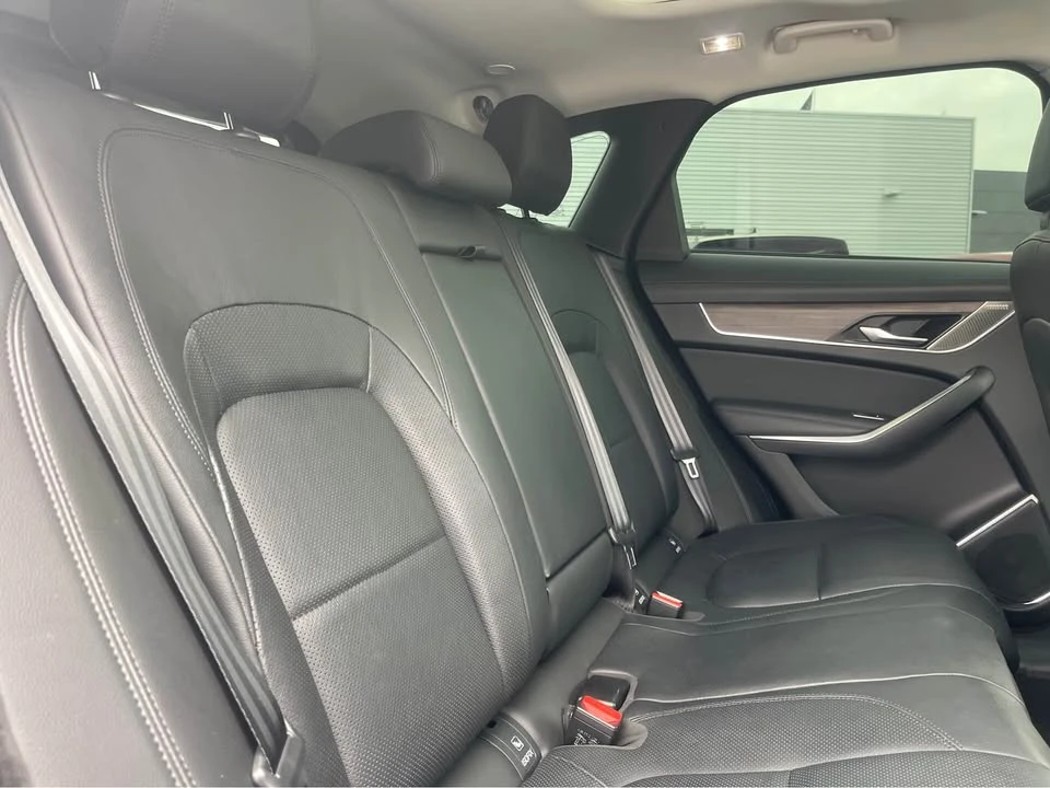 2021 Jaguar F-Pace - Image 7 of 13