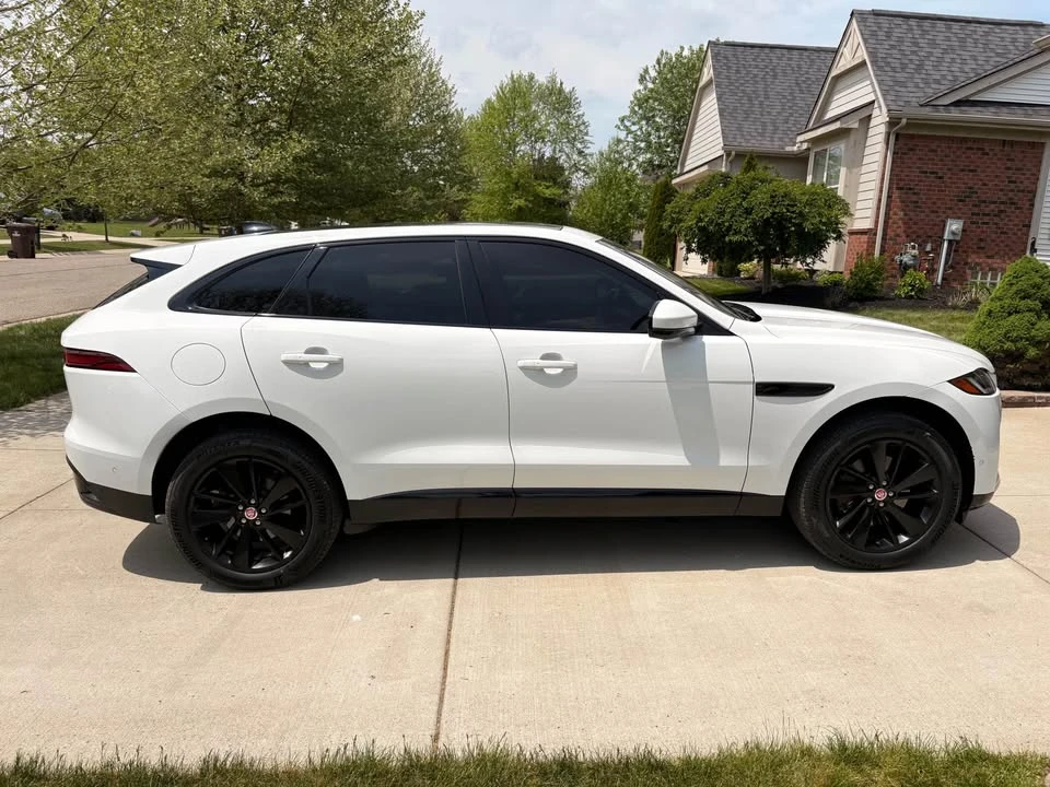 2021 Jaguar F-Pace - Image 4 of 19