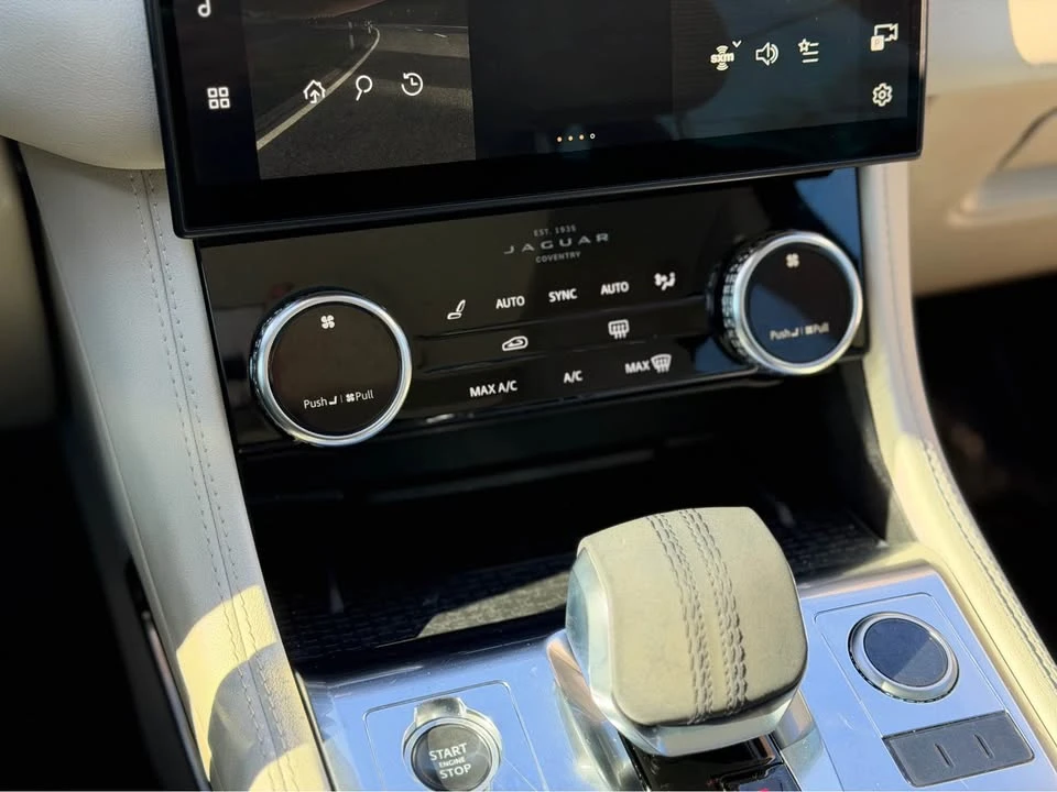 2021 Jaguar F-Pace - Image 18 of 20