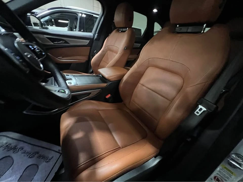 2021 Jaguar F-Pace - Image 7 of 14