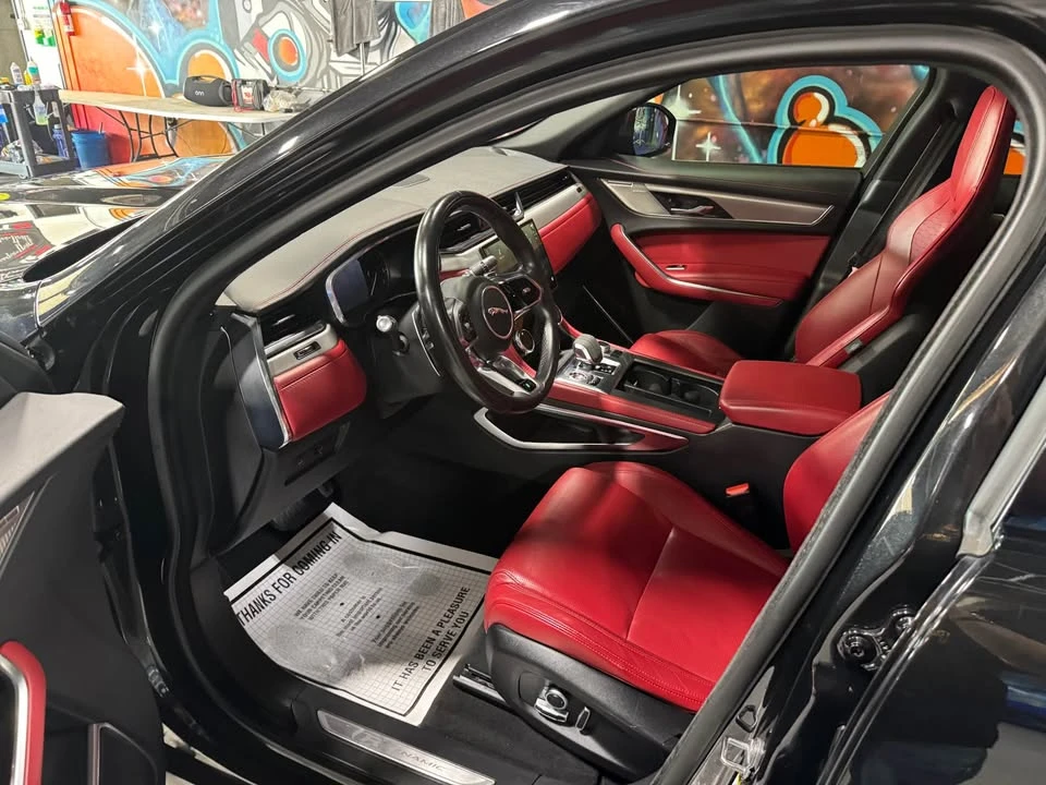 2021 Jaguar F-Pace - Image 18 of 20