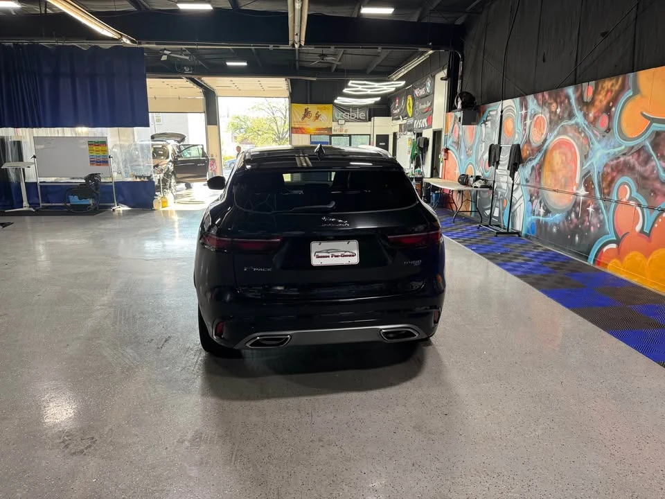2021 Jaguar F-Pace - Image 4 of 20