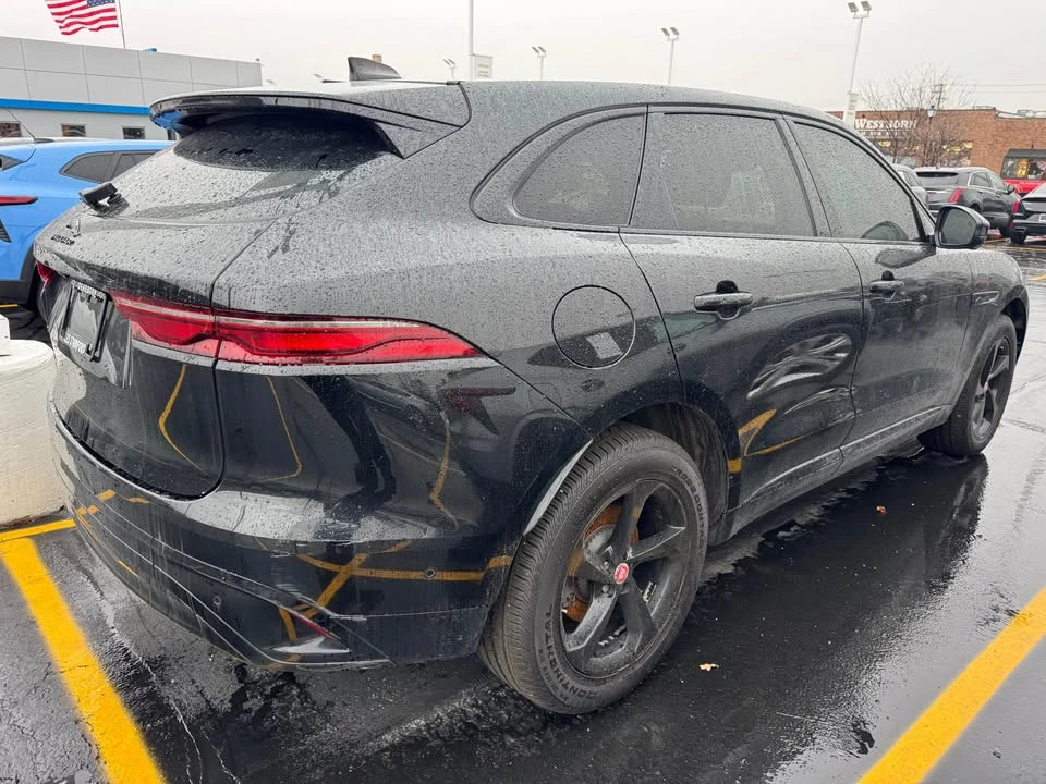2021 Jaguar F-Pace - Image 4 of 12