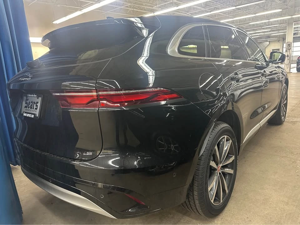 2021 Jaguar F-Pace - Image 3 of 9