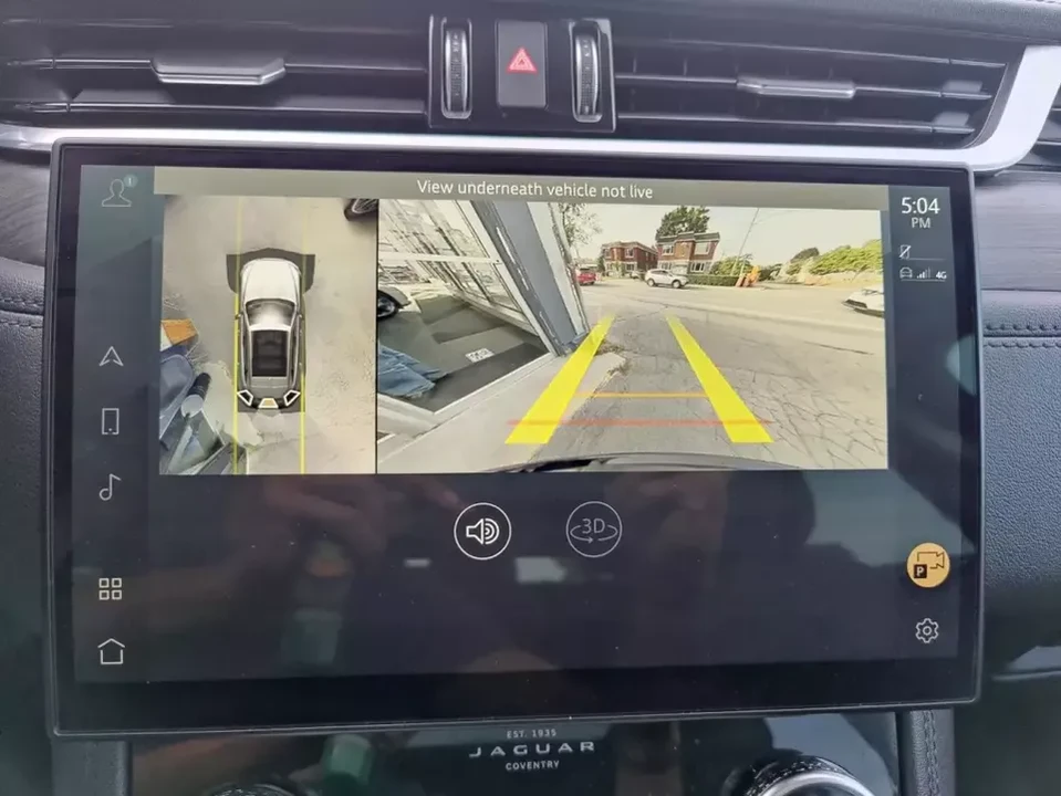 2021 Jaguar F-Pace - Image 15 of 17