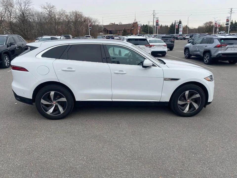 2021 Jaguar F-Pace - Image 10 of 11