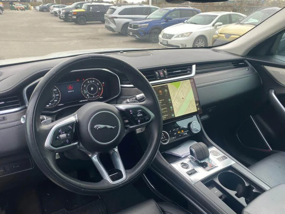 2021 Jaguar F-Pace - Image 8 of 11