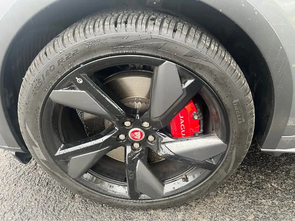 2021 Jaguar F-Pace SVR - Image 10 of 11