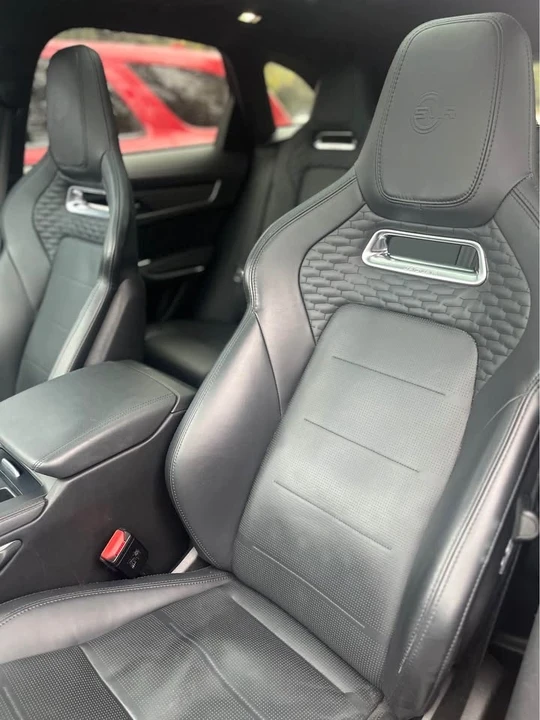 2021 Jaguar F-Pace SVR - Image 7 of 11