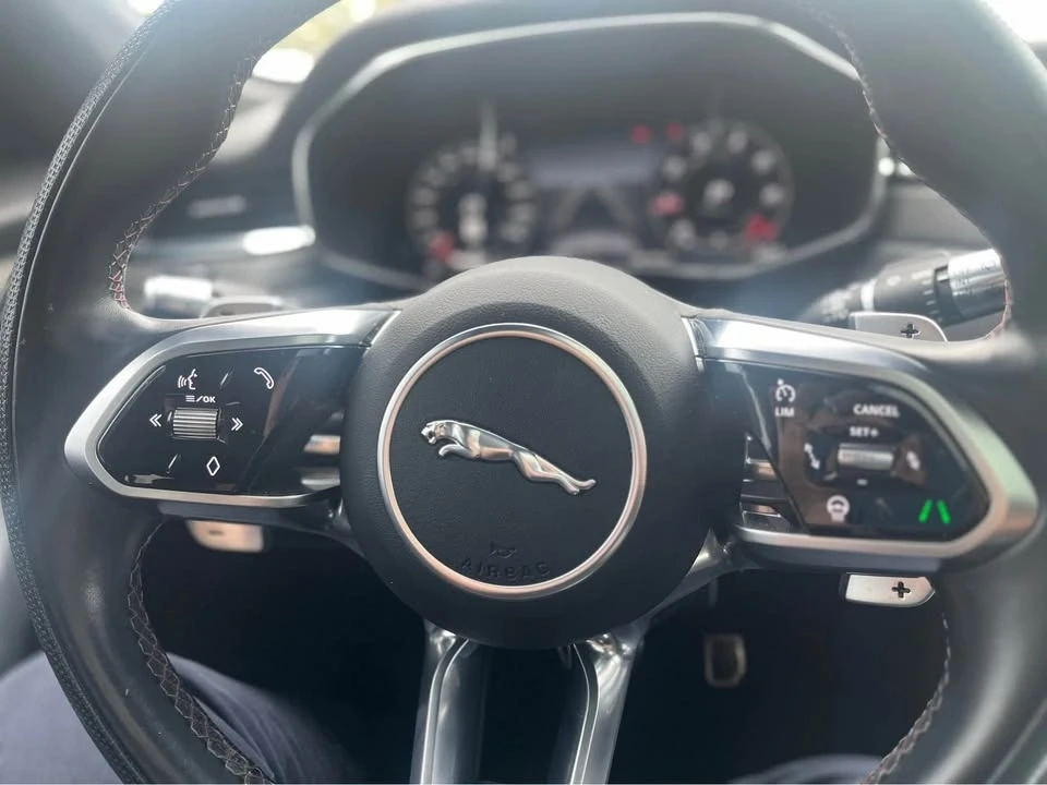 2021 Jaguar F-Pace SVR - Image 3 of 11