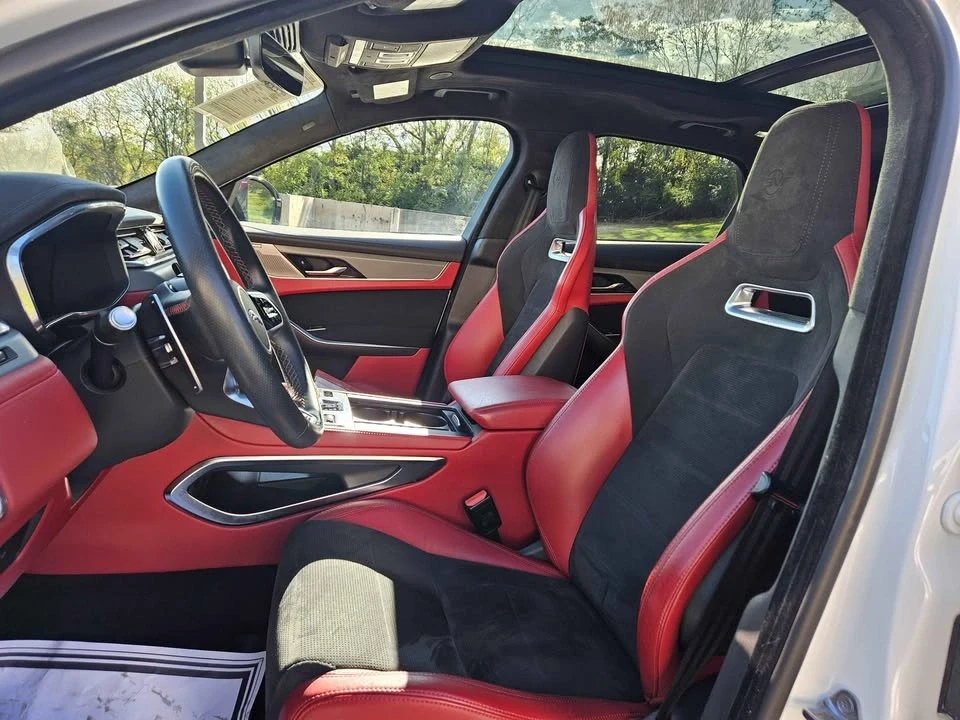2021 Jaguar F-Pace SVR - Image 12 of 20