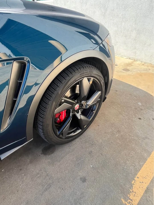 2021 Jaguar F-Pace SVR - Image 9 of 19