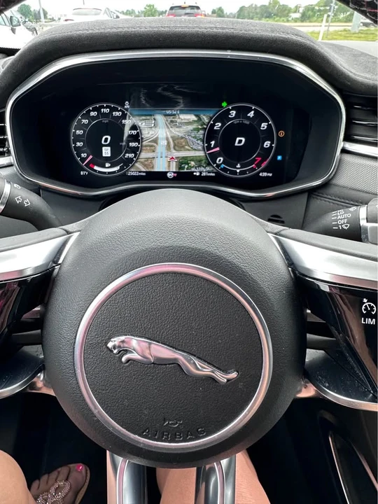 2021 Jaguar F-Pace SVR - Image 5 of 7