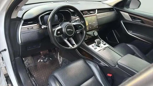 2021 Jaguar F-Pace - Image 7 of 20