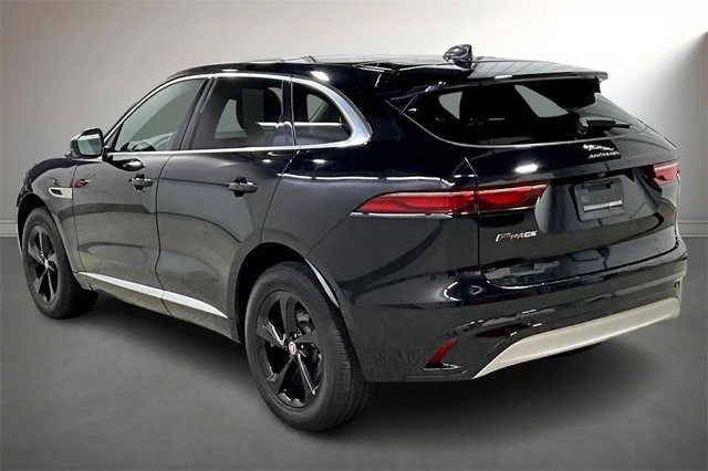 2021 Jaguar F-Pace - Image 4 of 19