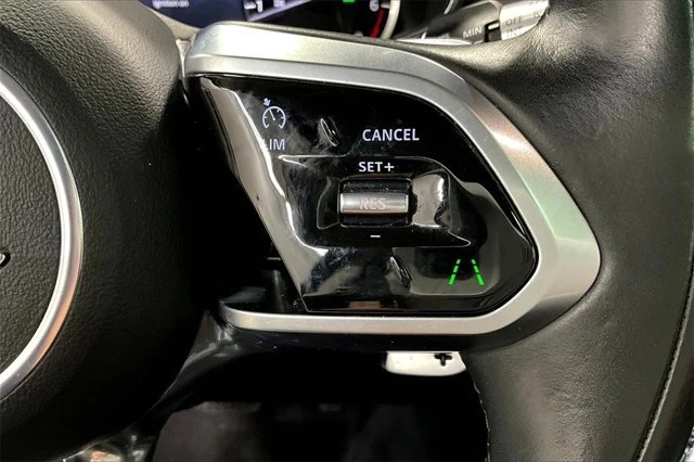 2021 Jaguar F-Pace - Image 11 of 19
