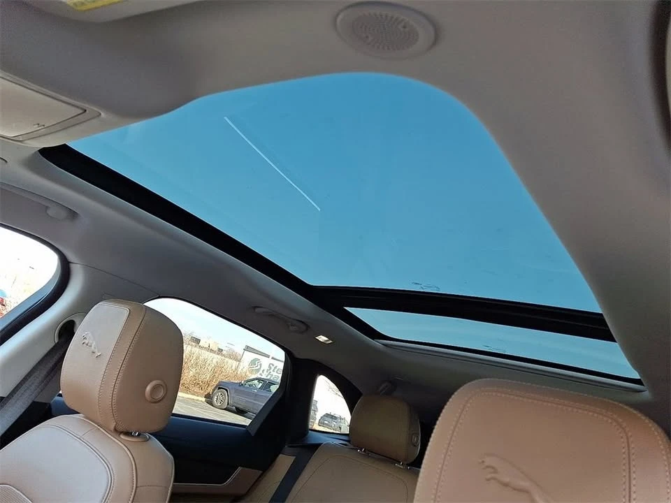 2021 Jaguar F-Pace - Image 13 of 19
